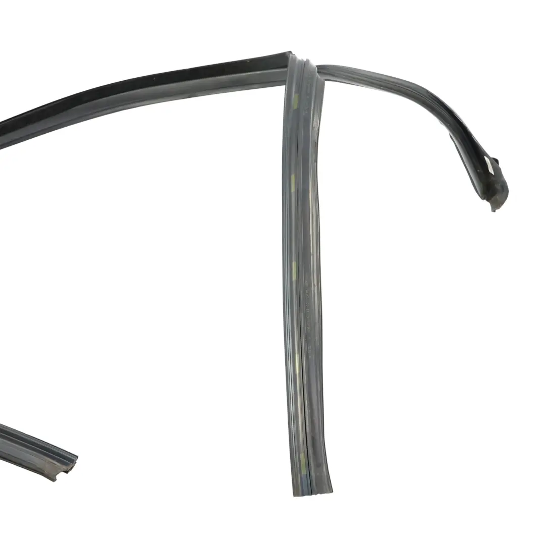  Door Gasket Mercedes W176 W204 W212 Front Left Right Door Seal - SKU A2047271187 - Part number A2047271187