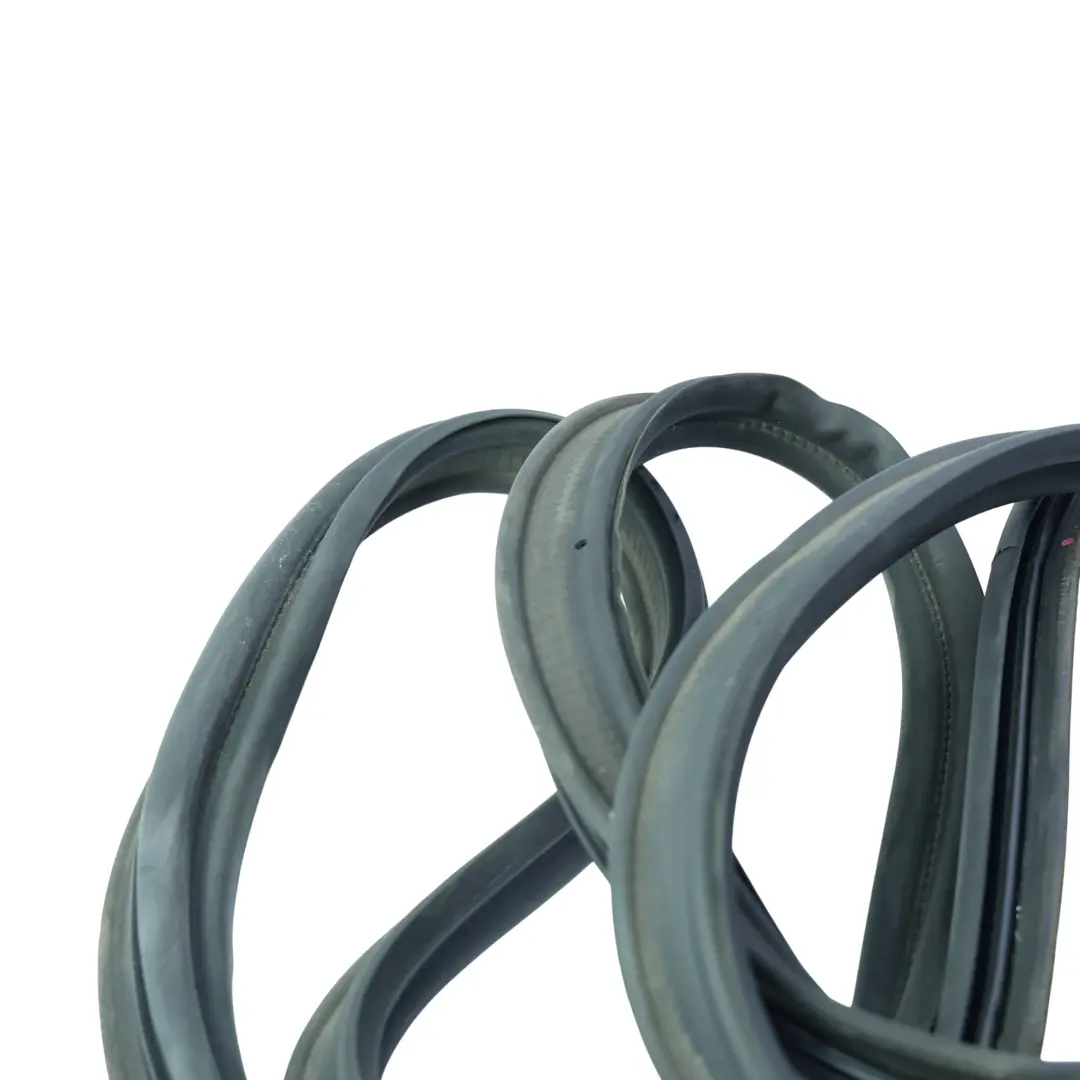 Door Gasket Mercedes W176 W204 W212 Front Left Right Door Seal to with Part number A2047271187 Door Gasket Mercedes W176 W204 W212 Front Left Right Door Seal - SKU A2047271187 - Part number A2047271187