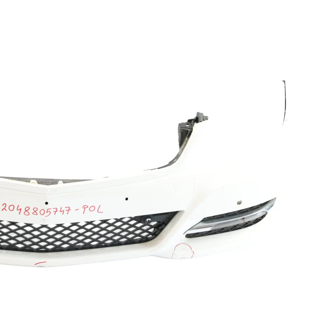 Mercedes W204 Przedni Zderzak Polar White Biały - 149 - SKU A2048805747-POL - Numer Części A2048805747