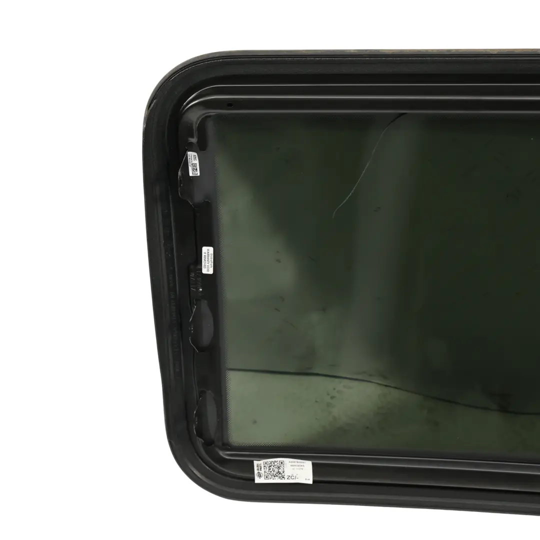 Tettuccio Apribile Vetro Pannello AS2 per Mercedes W205 W213 C253 con numero di parte A2057800021 Mercedes W205 W213 C253 Tettuccio Apribile Vetro Pannello AS2 - SKU A2057800021 - Numero di parte A2057800021