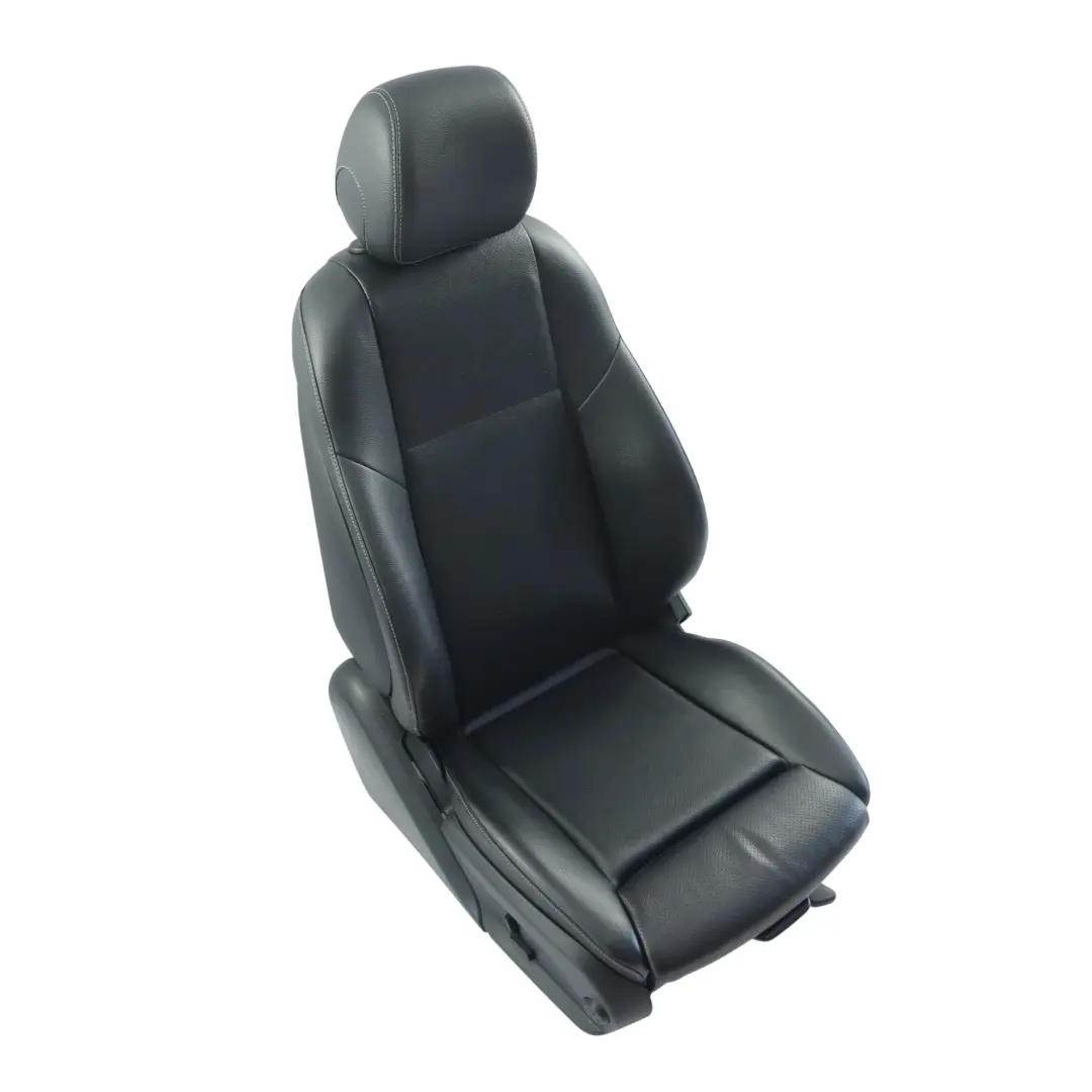 Asiento Delantero Calefactado Eléctrico Izquierdo Polipiel Negro para Mercedes W205 con número de pieza A2059100747 Mercedes W205 Asiento Delantero Calefactado Eléctrico Izquierdo Polipiel Negro - SKU A2059100747-7 - Número de pieza A2059100747