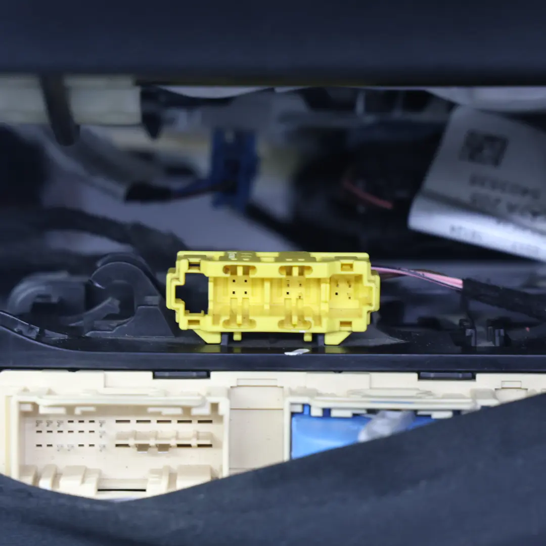 Mercedes W205 Vordersitz Sitzheizung Memory Links Schwarz Leder - SKU A2059105912-3 - Teilenummer A2059105912