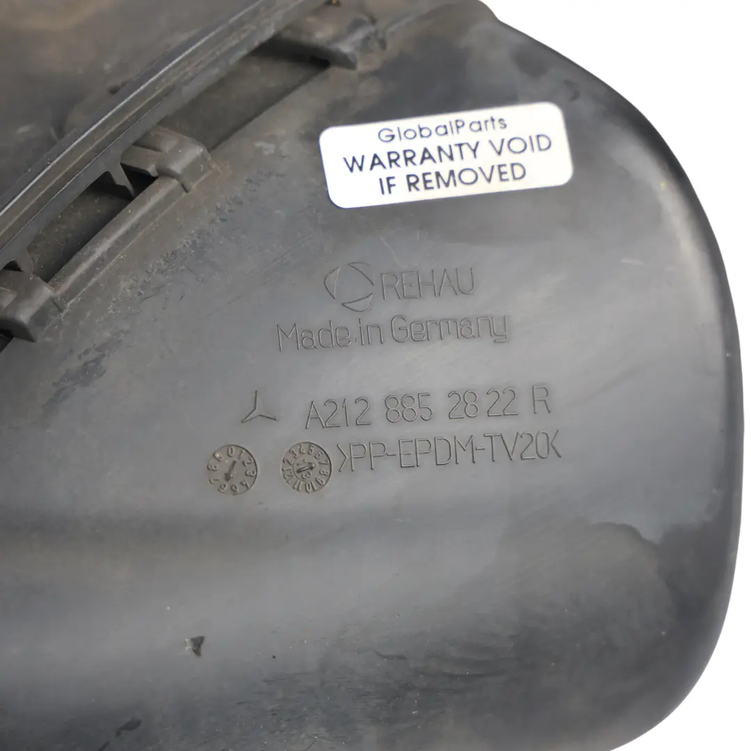 Mercedes W212 Kratka Dolna Zderzaka Przedniego Prawa Osłona - SKU A2128852822 - Numer Części A2128852822