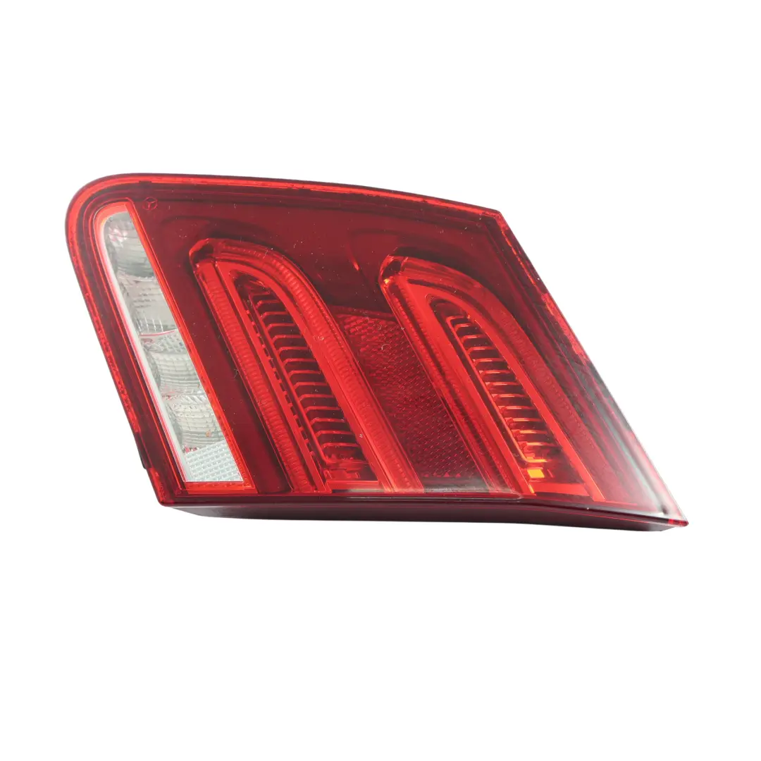 Feu Arrière Droit pour Mercedes W212 à propos du numéro de pièce A2129069002 Mercedes W212 Feu Arrière Droit - SKU A2129069002 - Numéro de pièce A2129069002