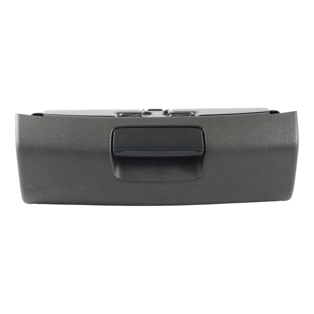 Class W176 W246 Caja Almacenaje Bajo Asiento Conductor para Mercedes A B con número de pieza A2469101701 Mercedes A B Class W176 W246 Caja Almacenaje Bajo Asiento Conductor - SKU A2469101701 - Número de pieza A2469101701