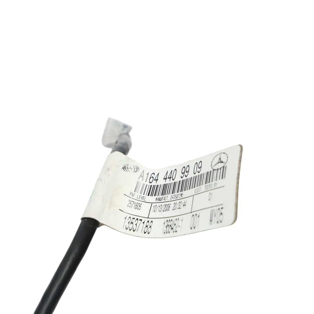 Mercedes ML W164 Pantalla Monitor Reposacabezas Asiento Delantero - SKU A2518700889-2 - Número de pieza A2518700889