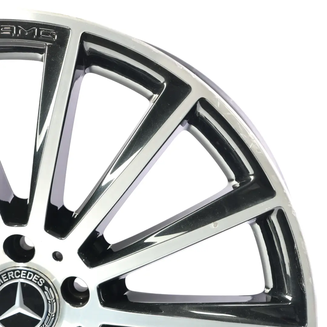W253 AMG Cerchio Lega Posteriore Bicolore 20" 9.5J ET:22 per Mercedes con numero di parte A2534012700 Mercedes W253 AMG Cerchio Lega Posteriore Bicolore 20" 9.5J ET:22 - SKU A2534012700-BLK1 - Numero di parte A2534012700