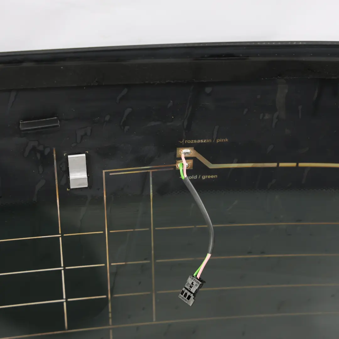 Window Boot Trunk Lid Glass Glazing AS2 to Mercedes C253 Rear with Part number A2537402400 Mercedes C253 Rear Window Boot Trunk Lid Glass Glazing AS2 - SKU A2537402400 - Part number A2537402400