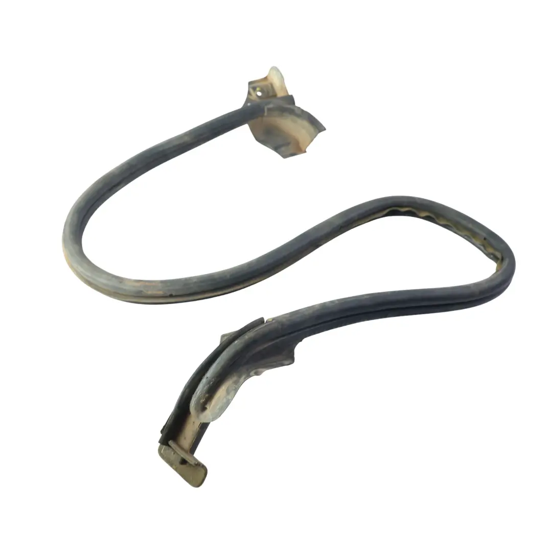 Guarnizione Centrale Porta Posteriore Gomma per Mercedes Citan W415 con numero di parte A4157410380 Mercedes Citan W415 Guarnizione Centrale Porta Posteriore Gomma - SKU A4157410380 - Numero di parte A4157410380