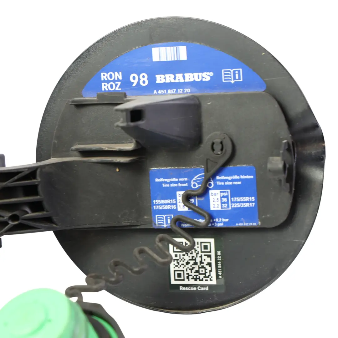 Tankklappe Tankdeckel Abdeckung Schwarz für Smart Fortwo 451 Brabus mit Teilenummer A4517500203 Smart Fortwo 451 Brabus Tankklappe Tankdeckel Abdeckung Schwarz - SKU A4517500203-JAC - Teilenummer A4517500203