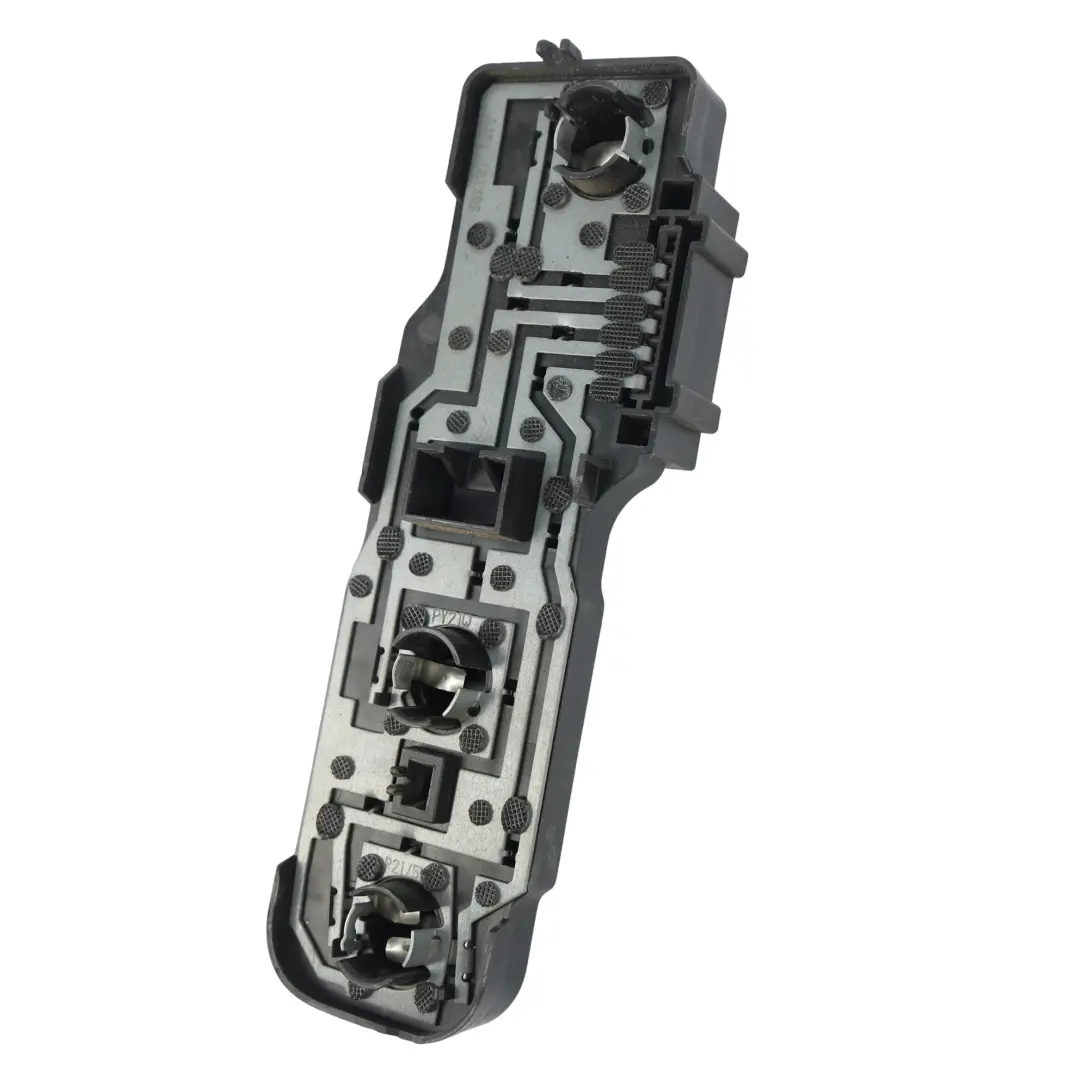 C451 Rückleuchte Dichtungsrahmen Abdeckung Links für Smart Fortwo mit Teilenummer A4518260158 Smart Fortwo C451 Rückleuchte Dichtungsrahmen Abdeckung Links - SKU A4518260158 - Teilenummer A4518260158