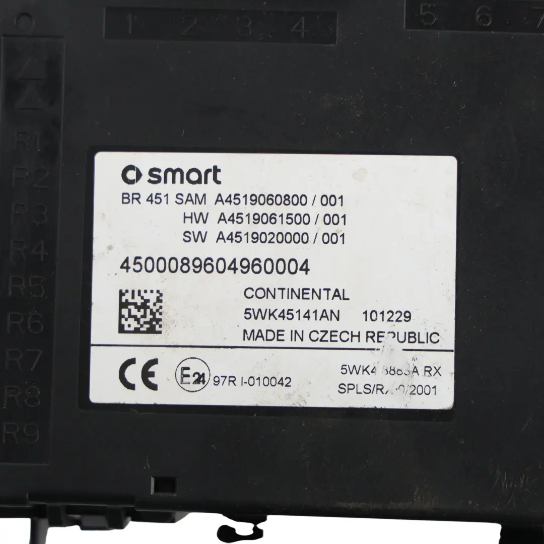 C451 Unidad Módulo Base Centro Eléctrico Salpicadero para Smart Fortwo con número de pieza A4519060800 Smart Fortwo C451 Unidad Módulo Base Centro Eléctrico Salpicadero - SKU A4519060800 - Número de pieza A4519060800