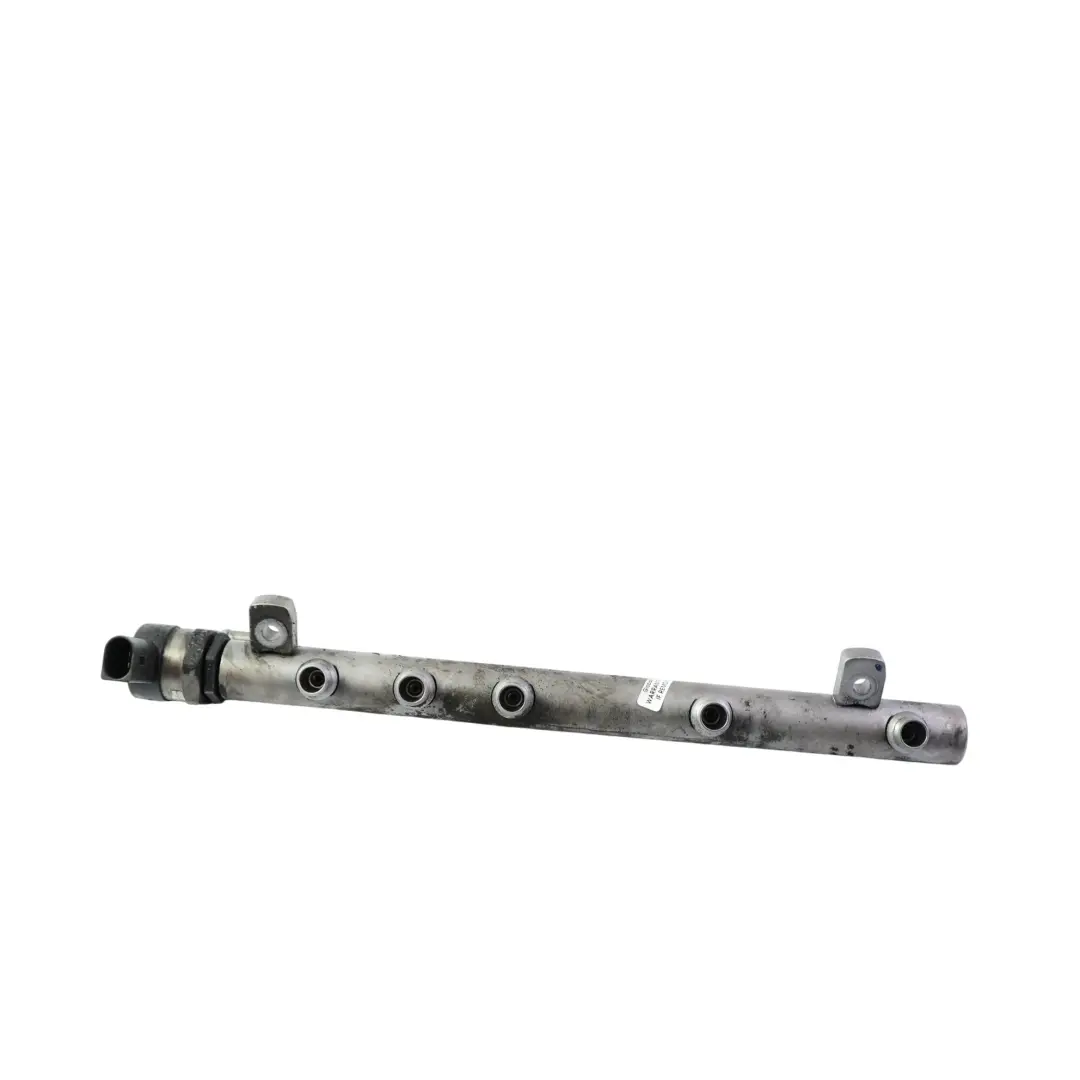 Mercedes W169 W245 High Pressure Injection Fuel Rail Diesel OM640 - SKU A6400702095-1 - Part number A6400702095