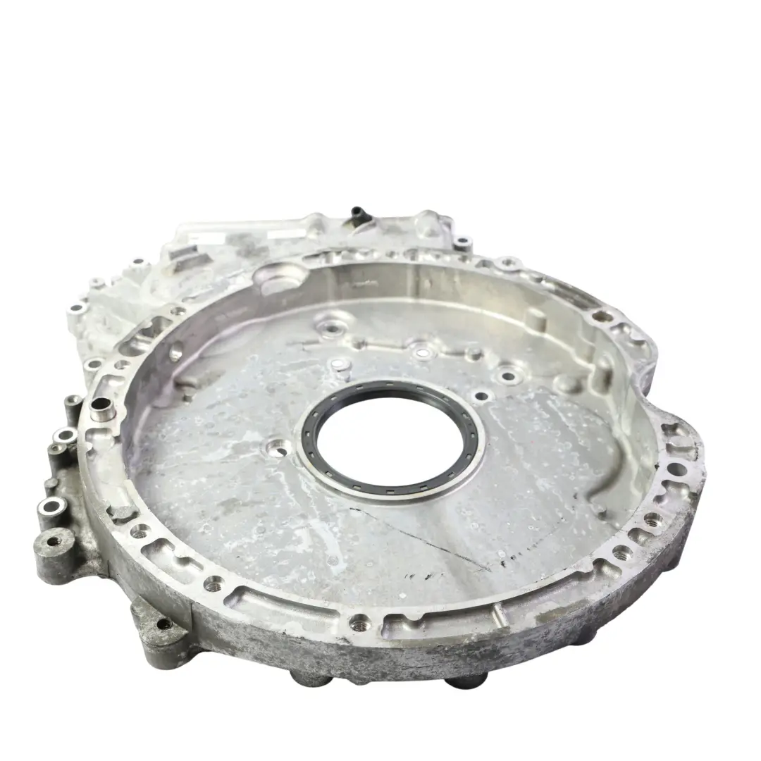 Tapa Cadena Distribución Motor 2.1 CDI OM651 para Mercedes W176 W245 C117 con número de pieza A6510150400 Mercedes W176 W245 C117 Tapa Cadena Distribución Motor 2.1 CDI OM651 - SKU A6510150400 - Número de pieza A6510150400