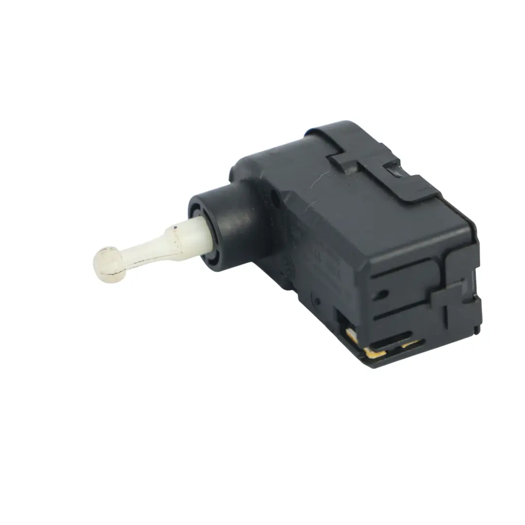 Headlight Range Adjustment Controller to Audi A4 B6 with Part number 8M0941295 Audi A4 B6 Headlight Range Adjustment Controller - SKU 8M0941295 - Part number 8M0941295