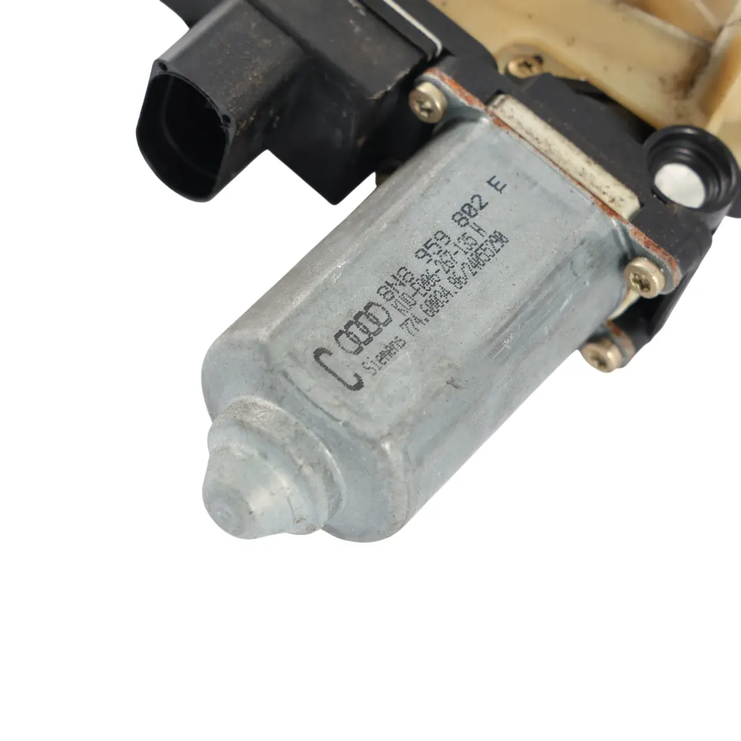 8N Fensterheber Motor Vorne Links 8N0837462 für Audi TT mit Teilenummer A8N0837462 Audi TT 8N Fensterheber Motor Vorne Links 8N0837462 - SKU A8N0837462 - Teilenummer A8N0837462