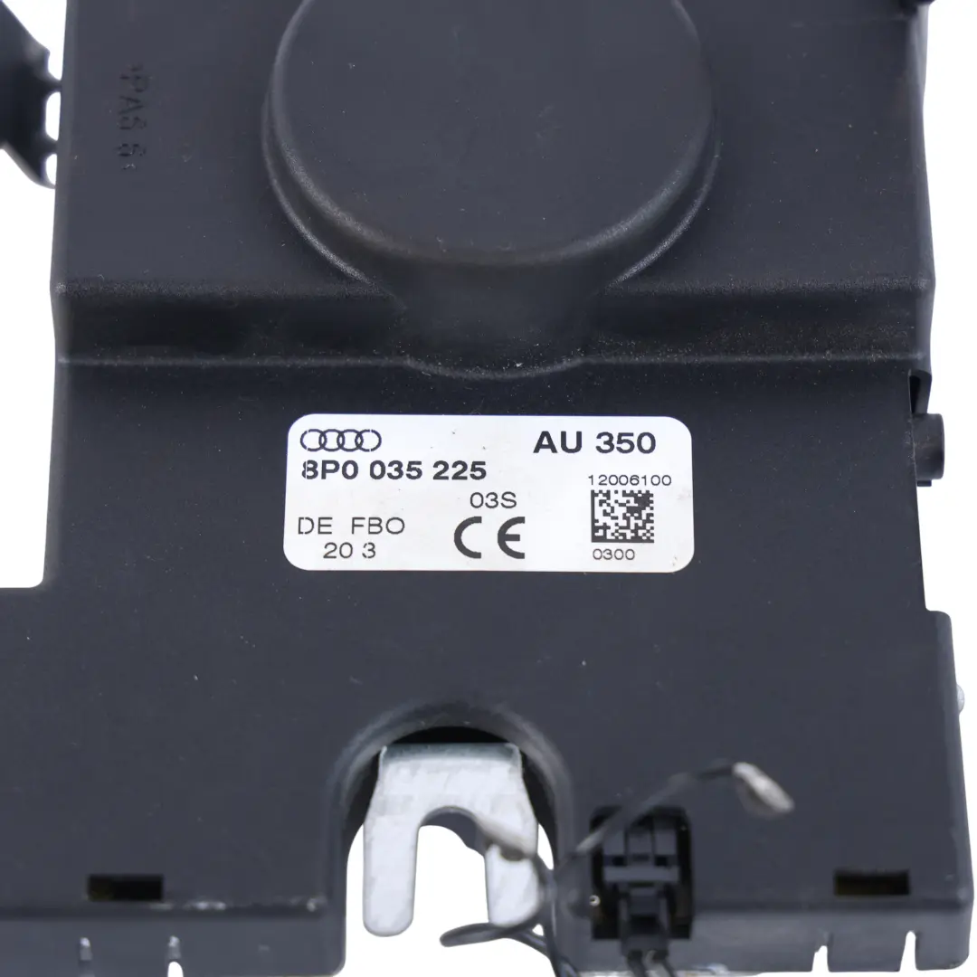 Wzmacniacz Anteny Moduł Klapa Bagażnika Tył Lewy do Audi A3 8P o numerze 8P0035225 Audi A3 8P Wzmacniacz Anteny Moduł Klapa Bagażnika Tył Lewy - SKU 8P0035225 - Numer Części 8P0035225