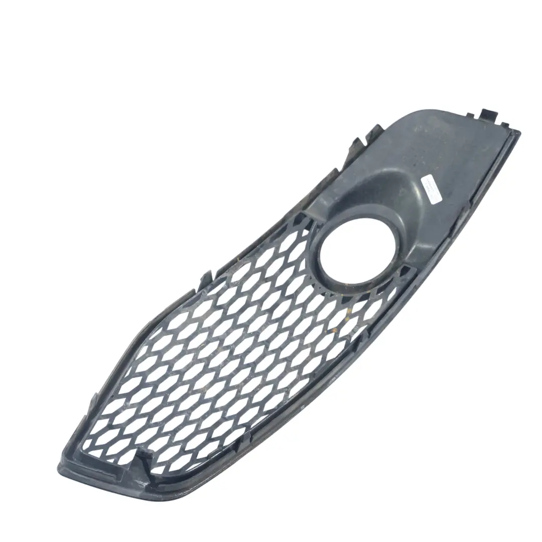 Kratka Zderzaka Przedniego Atrapa Halogenu Lewa do Audi S3 8P o numerze 8P0807681D Audi S3 8P Kratka Zderzaka Przedniego Atrapa Halogenu Lewa - SKU 8P0807681D - Numer Części 8P0807681D