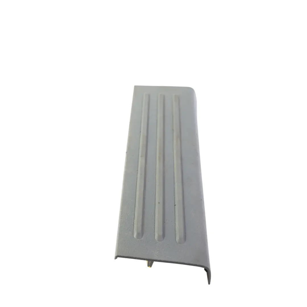 Mk6 Cubierta Estribo Puerta Trasera Derecha para Ford Ranger con número de pieza AB39-2613244-AAW Ford Ranger Mk6 Cubierta Estribo Puerta Trasera Derecha - SKU AB39-2613244-AAW - Número de pieza AB39-2613244-AAW