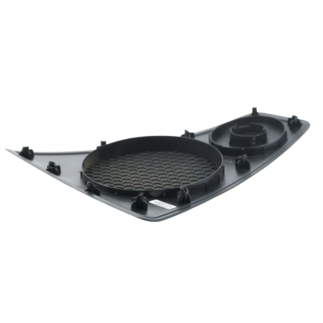 Osłona Głośnika Drzwi Tylnych Prawa do Land Rover Sport L320 o numerze AH32-19C074-ABW Land Rover Sport L320 Osłona Głośnika Drzwi Tylnych Prawa - SKU AH32-19C074-ABW - Numer Części AH32-19C074-ABW