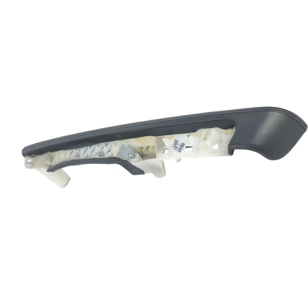 Range Rover Sport L320 Coprimaniglia Bracciolo Porta Destro - SKU AH32-27540-BFW - Numero di parte AH32-27540-BFW