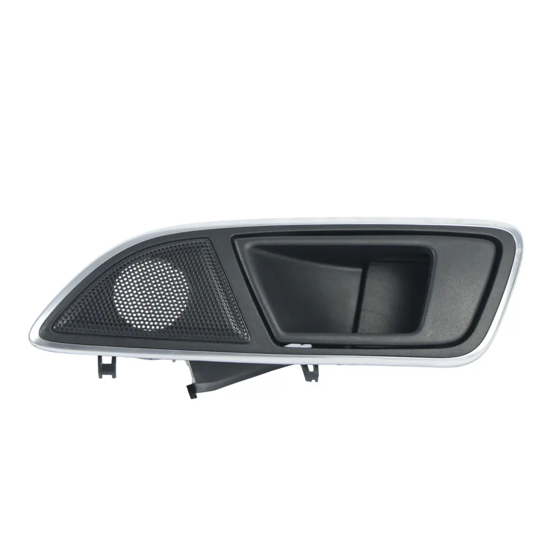 Osłona Wewnętrznej Klamki Drzwi Przedni Lewy do Ford B-Max o numerze AV11-R22601-CD Ford B-Max Osłona Wewnętrznej Klamki Drzwi Przedni Lewy - SKU AV11-R22601-CD - Numer Części AV11-R22601-CD