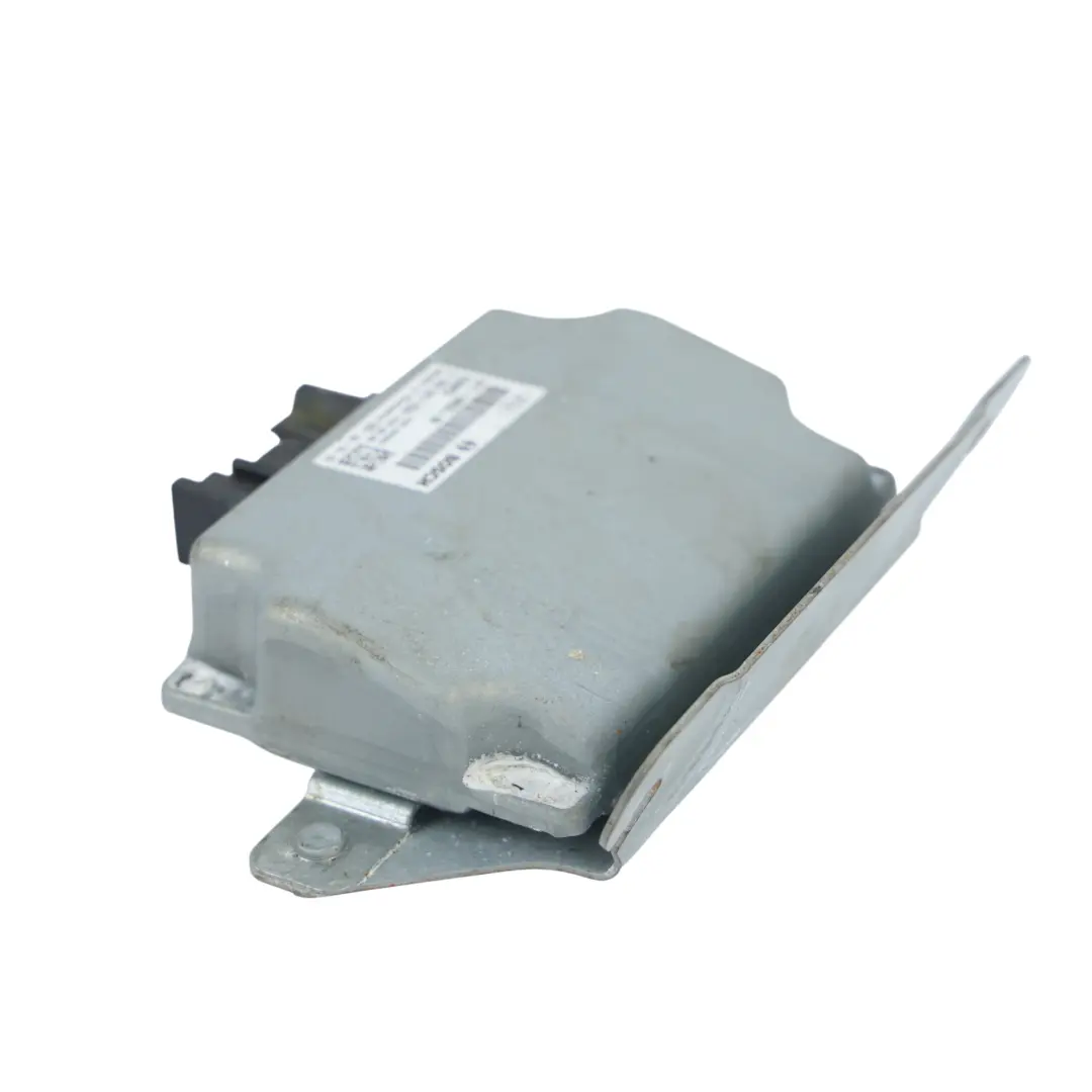 Voltage Converter Electronic Module Unit to Ford Transit Connect with Part number AV1T-14B520-AB Ford Transit Connect Voltage Converter Electronic Module Unit - SKU AV1T-14B520-AB - Part number AV1T-14B520-AB