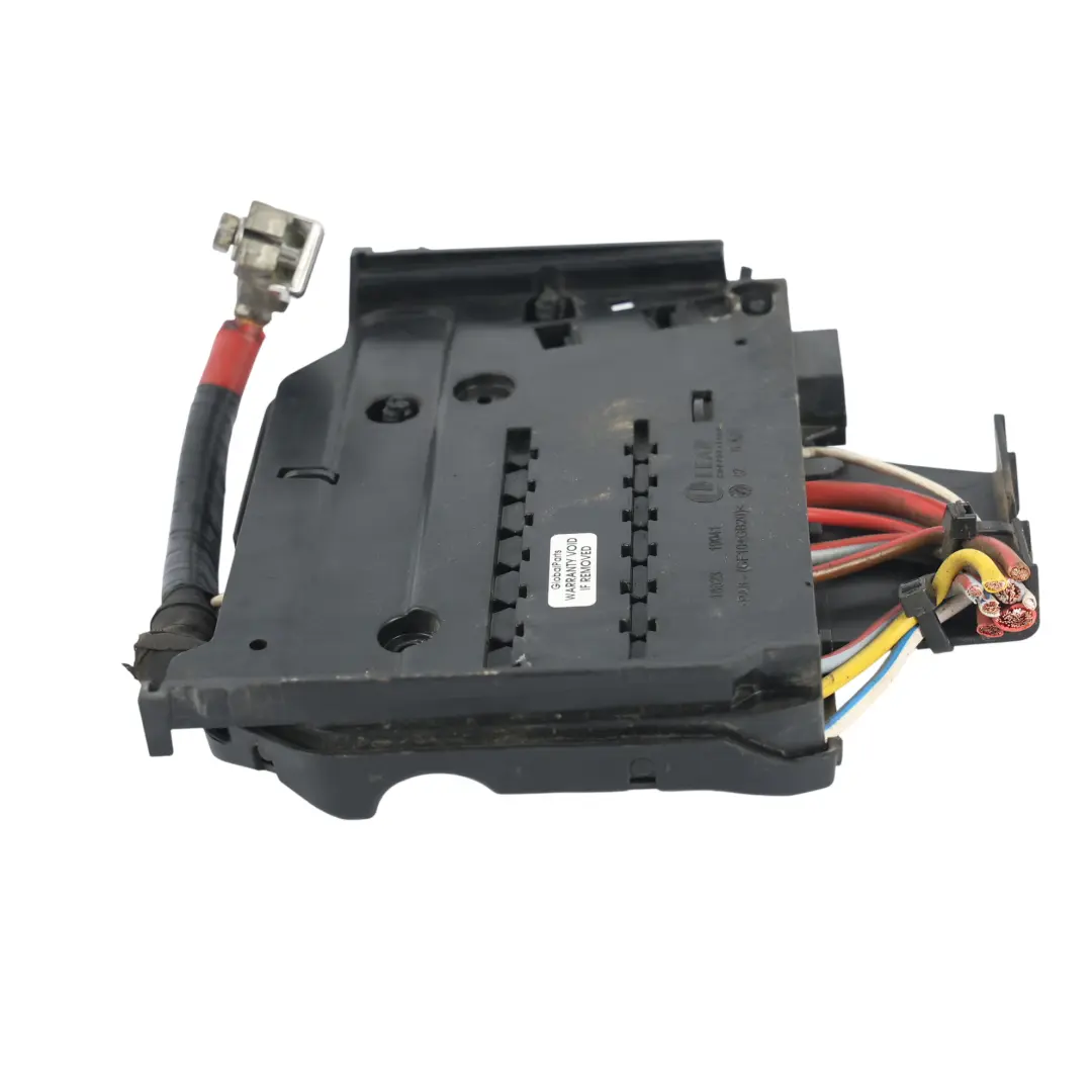 Ford Focus Mk3 Caja Fusibles Terminal Batería Módulo Tapa Panel AV6T-14A067-BC - SKU AV6T-14A067-BC-1-1 - Número de pieza AV6T-14A067-BC-1