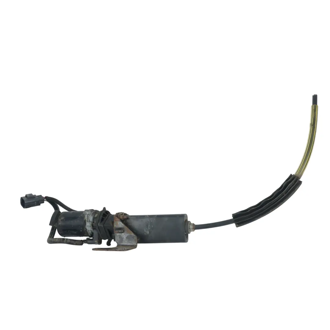 Handbrake Motor Actuator 7151120 to Jaguar XF X250 XK X150 Electric with Part number B10232062247 Jaguar XF X250 XK X150 Electric Handbrake Motor Actuator 7151120 - SKU B10232062247 - Part number B10232062247