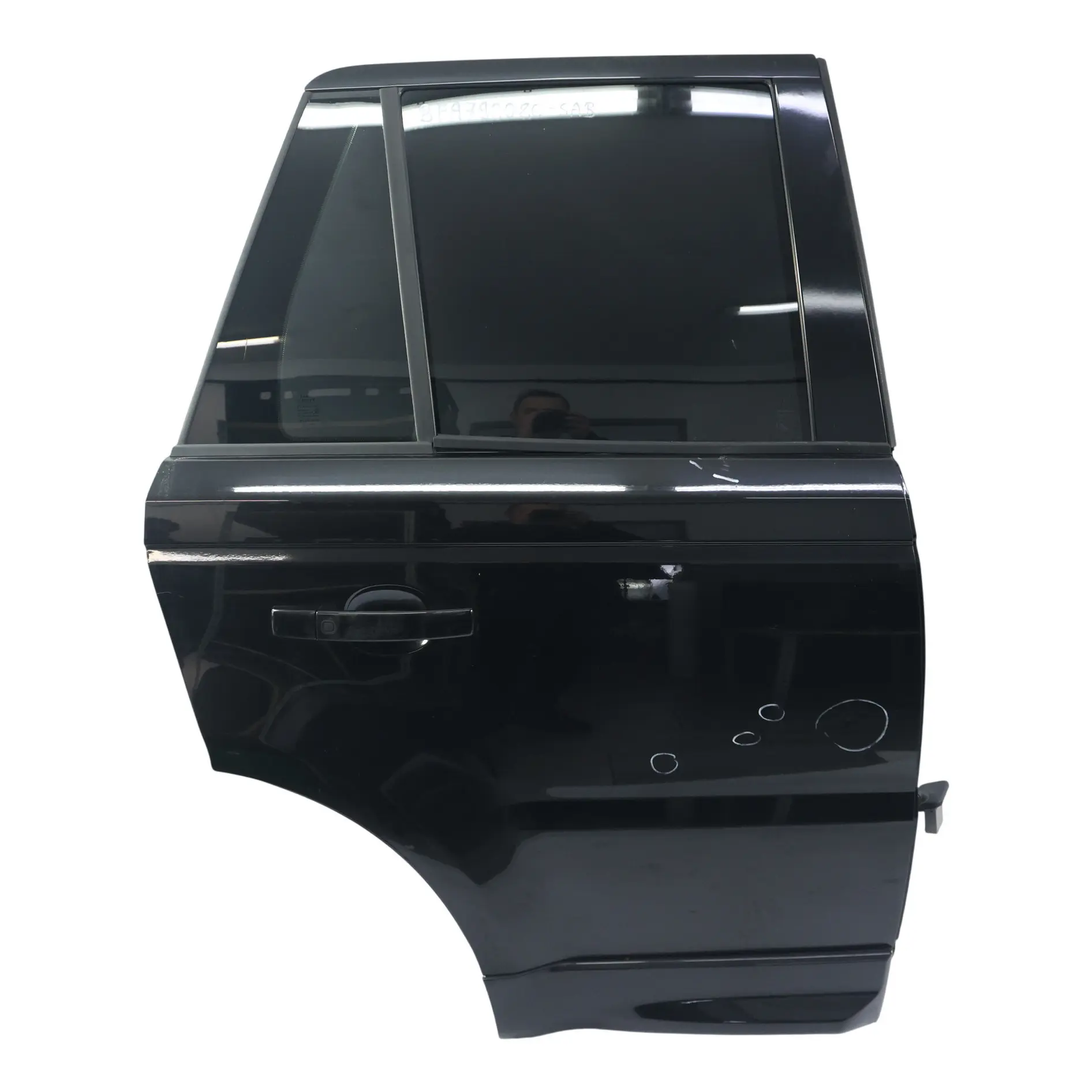 Range Rover Sport L320 Drzwi Tylne Prawe Santorini Black Czarny - 820