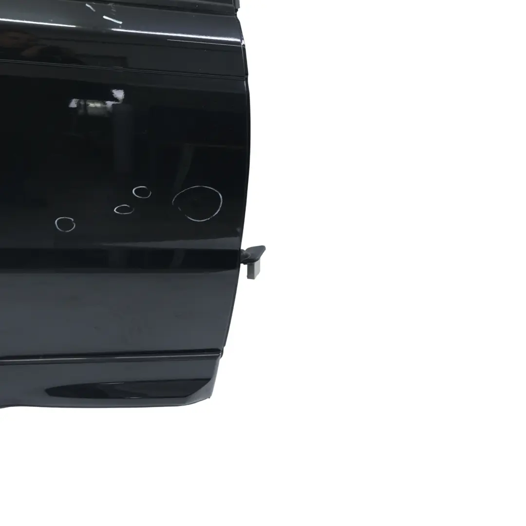 Drzwi Tylne Prawe Santorini Black Czarny - 820 do Range Rover Sport L320 o numerze BFA790080 Range Rover Sport L320 Drzwi Tylne Prawe Santorini Black Czarny - 820 - SKU BFA790080-SAB - Numer Części BFA790080