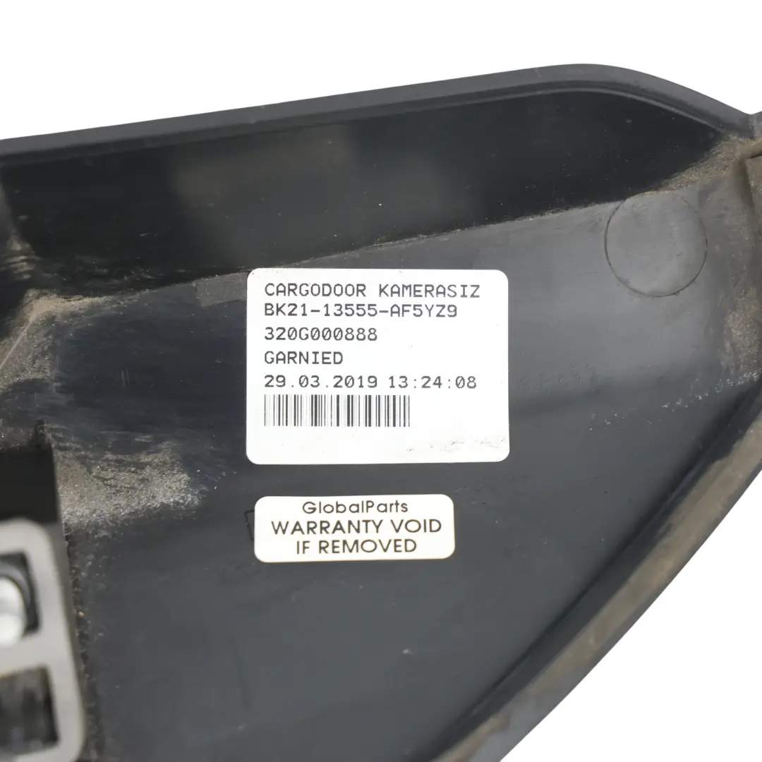 Moldura Luz Matrícula Puerta Trasera para Ford Transit Custom con número de pieza BK21-13555-AF5YZ9 Ford Transit Custom Moldura Luz Matrícula Puerta Trasera - SKU BK21-13555-AF5YZ9 - Número de pieza BK21-13555-AF5YZ9