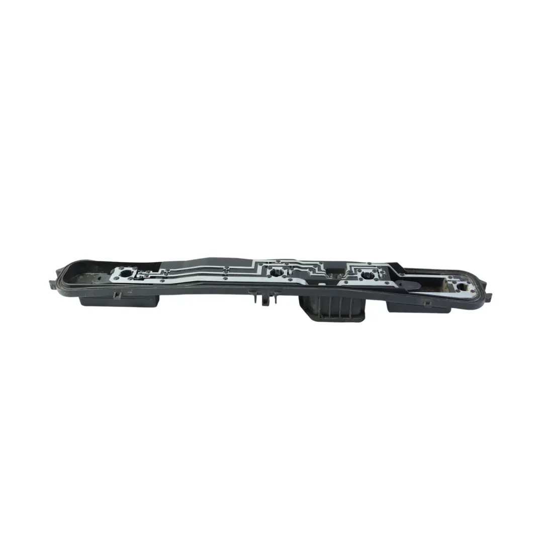 Mk8 Porte-Ampoule Feu Arrière Gauche pour Ford Transit à propos du numéro de pièce BK31-13N099-AB Ford Transit Mk8 Porte-Ampoule Feu Arrière Gauche - SKU BK31-13N099-AB - Numéro de pièce BK31-13N099-AB