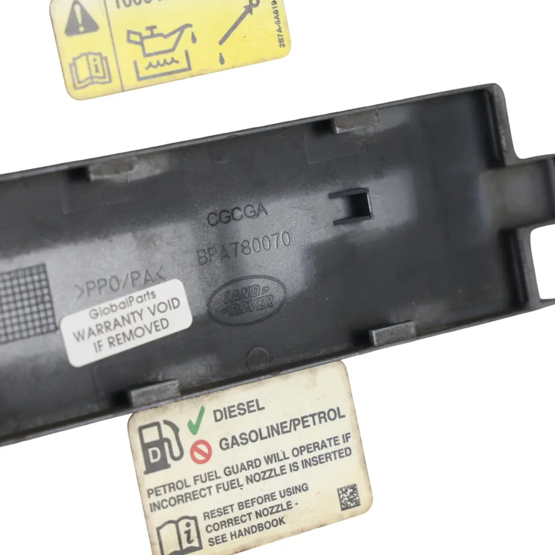 Trappe Réservoir Carburant Cache Gris pour Land Rover Discovery 4 L319 à propos du numéro de pièce BPA780070 Land Rover Discovery 4 L319 Trappe Réservoir Carburant Cache Gris - SKU BPA780070-STOG - Numéro de pièce BPA780070