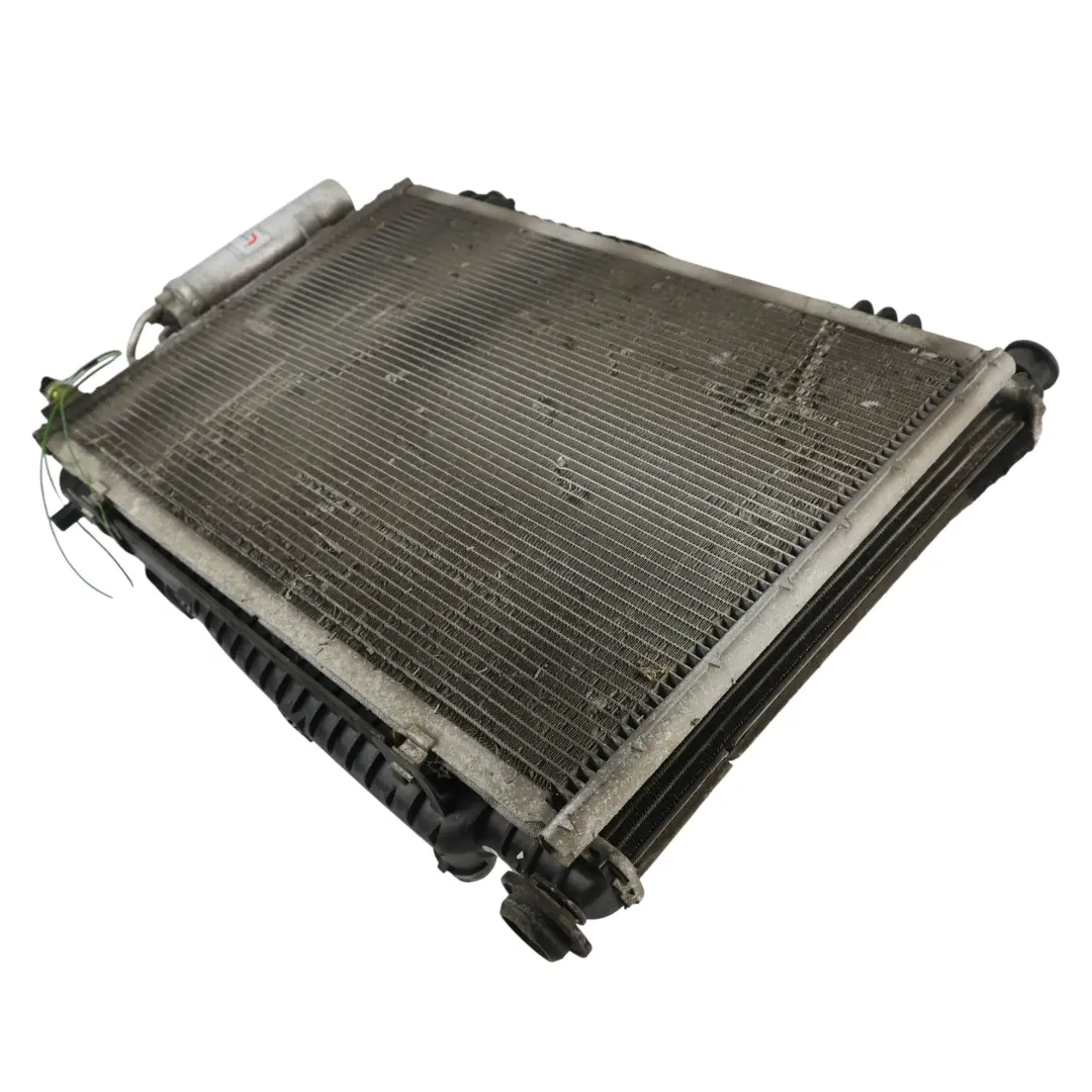 Condenseur Climatisation Radiateur 1.0 Essence AE83-19F892-AB pour Ford Fiesta Mk7 à propos du numéro de pièce C1B1-8005-BB Ford Fiesta Mk7 Condenseur Climatisation Radiateur 1.0 Essence AE83-19F892-AB - SKU C1B1-8005-BB - Numéro de pièce C1B1-8005-BB