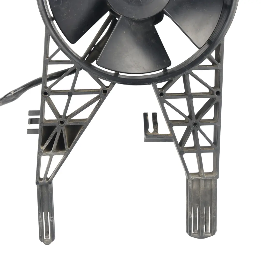Unité Ventilateur Refroidisseur Intercooler pour Ford Fiesta Mk7 à propos du numéro de pièce C1B1-8C607-HC Ford Fiesta Mk7 Unité Ventilateur Refroidisseur Intercooler - SKU C1B1-8C607-HC - Numéro de pièce C1B1-8C607-HC