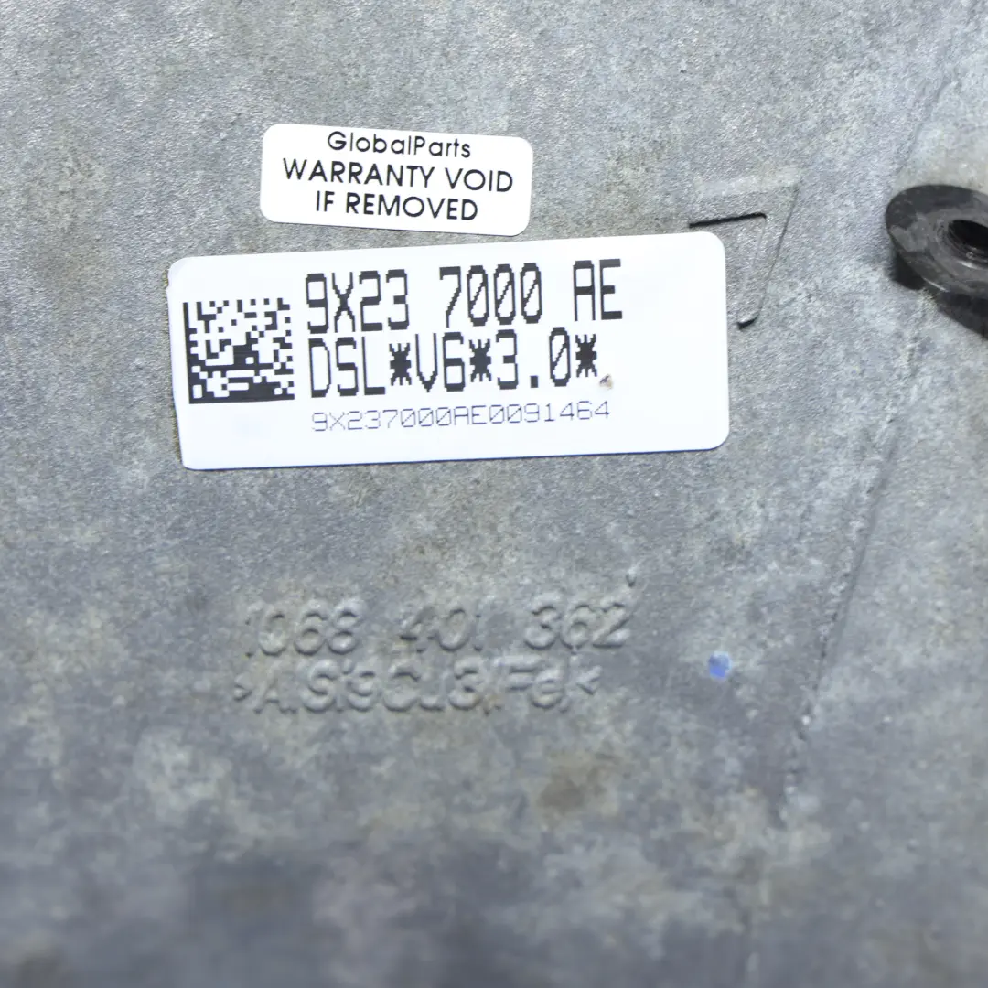 Gearbox 6 Speed 6HP28 3.0 Diesel 9X23-7000-AE WARRANTY to Jaguar XF X250 Automatic with Part number C2D19585 Jaguar XF X250 Automatic Gearbox 6 Speed 6HP28 3.0 Diesel 9X23-7000-AE WARRANTY - SKU C2D19585 - Part number C2D19585