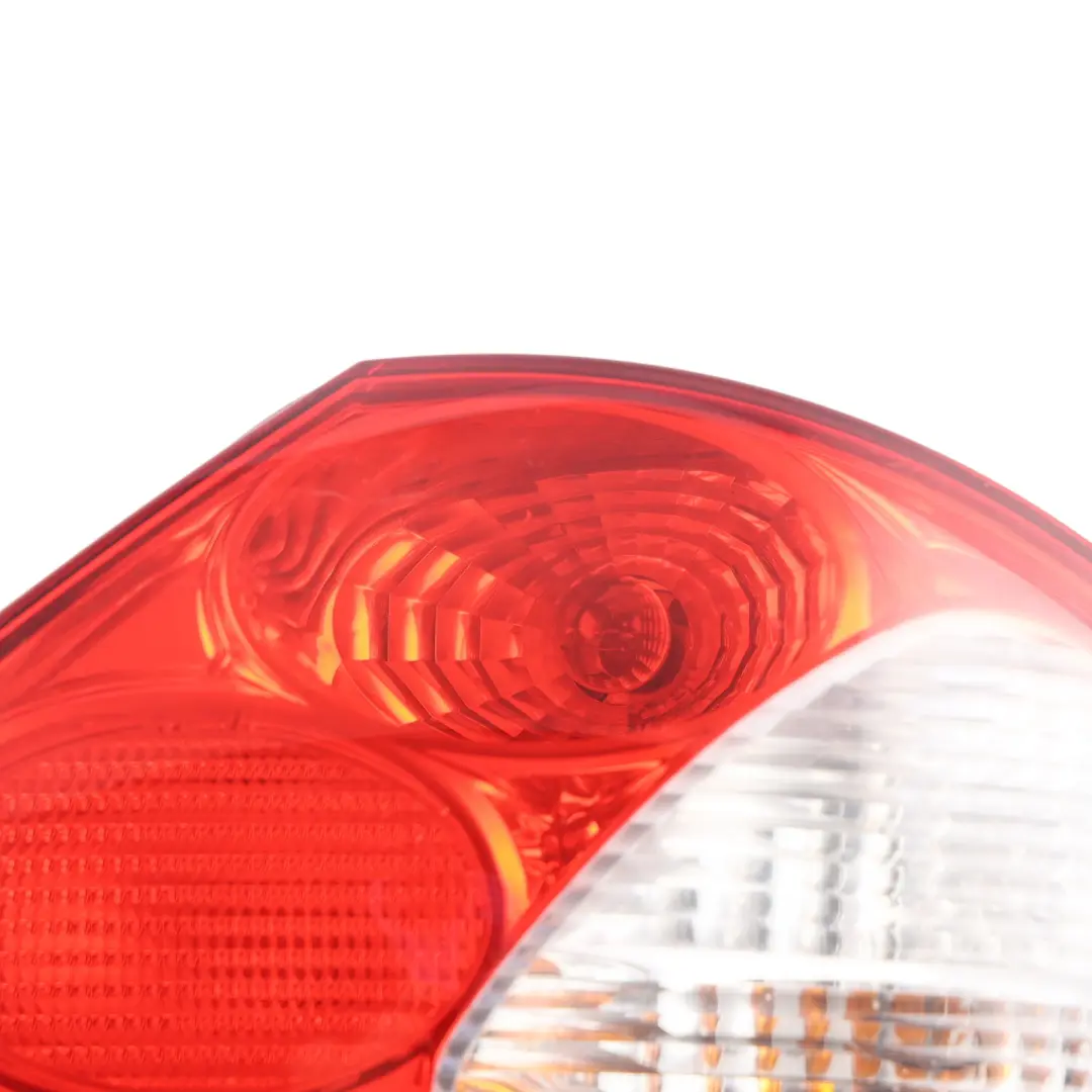 Jaguar X-Type X400 Saloon Rear Tail Light Cluster Right O/S - SKU C2S40487-1 - Part number C2S40487