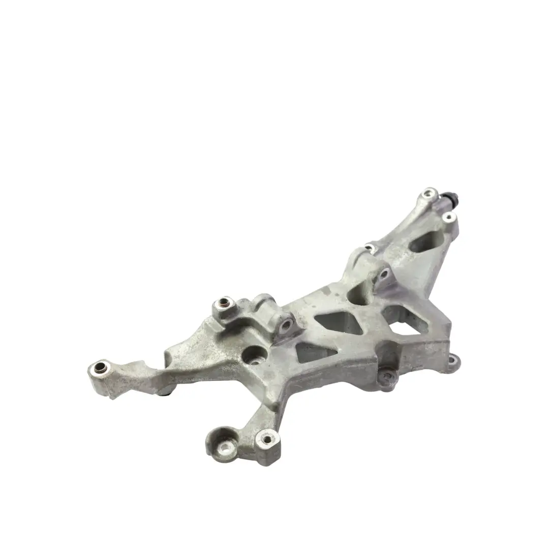 Staffa Supporto Alternatore 224DT CX23-10239-AB per Jaguar XF X250 con numero di parte C2Z13447 Jaguar XF X250 Staffa Supporto Alternatore 224DT CX23-10239-AB - SKU C2Z13447 - Numero di parte C2Z13447