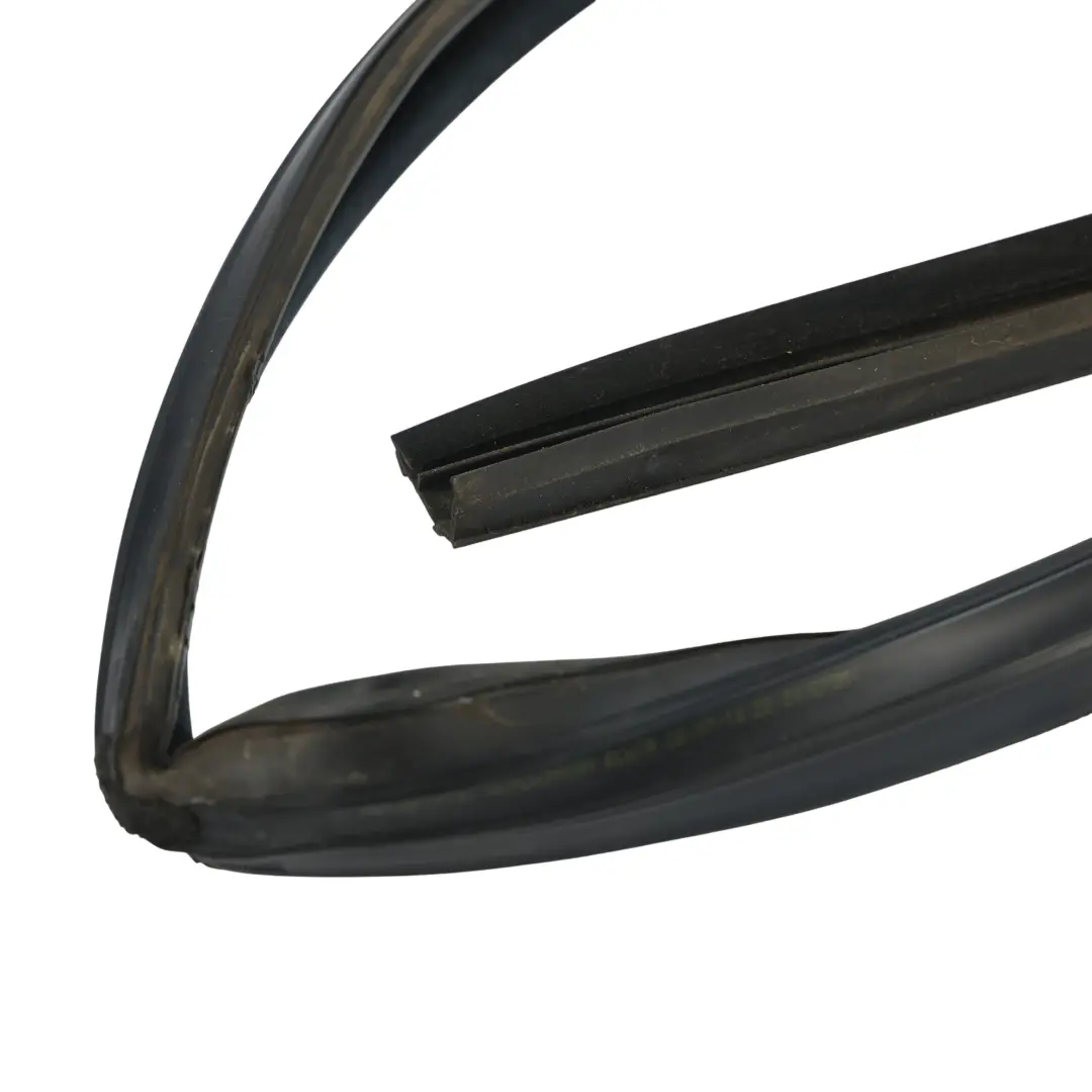 Front Door Window Glass Run Channel Left N/S 8X23-F21597-AD to Jaguar XF X250 with Part number C2Z2825 Jaguar XF X250 Front Door Window Glass Run Channel Left N/S 8X23-F21597-AD - SKU C2Z2825 - Part number C2Z2825