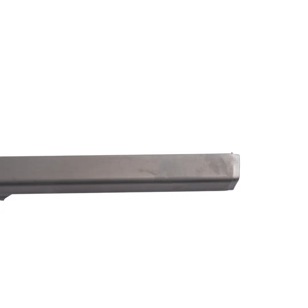 Range Rover L322 Rear Door Window Seal Moulding Outer Left N/S 3H42-24692-BC - SKU CGE500530 - Part number CGE500530