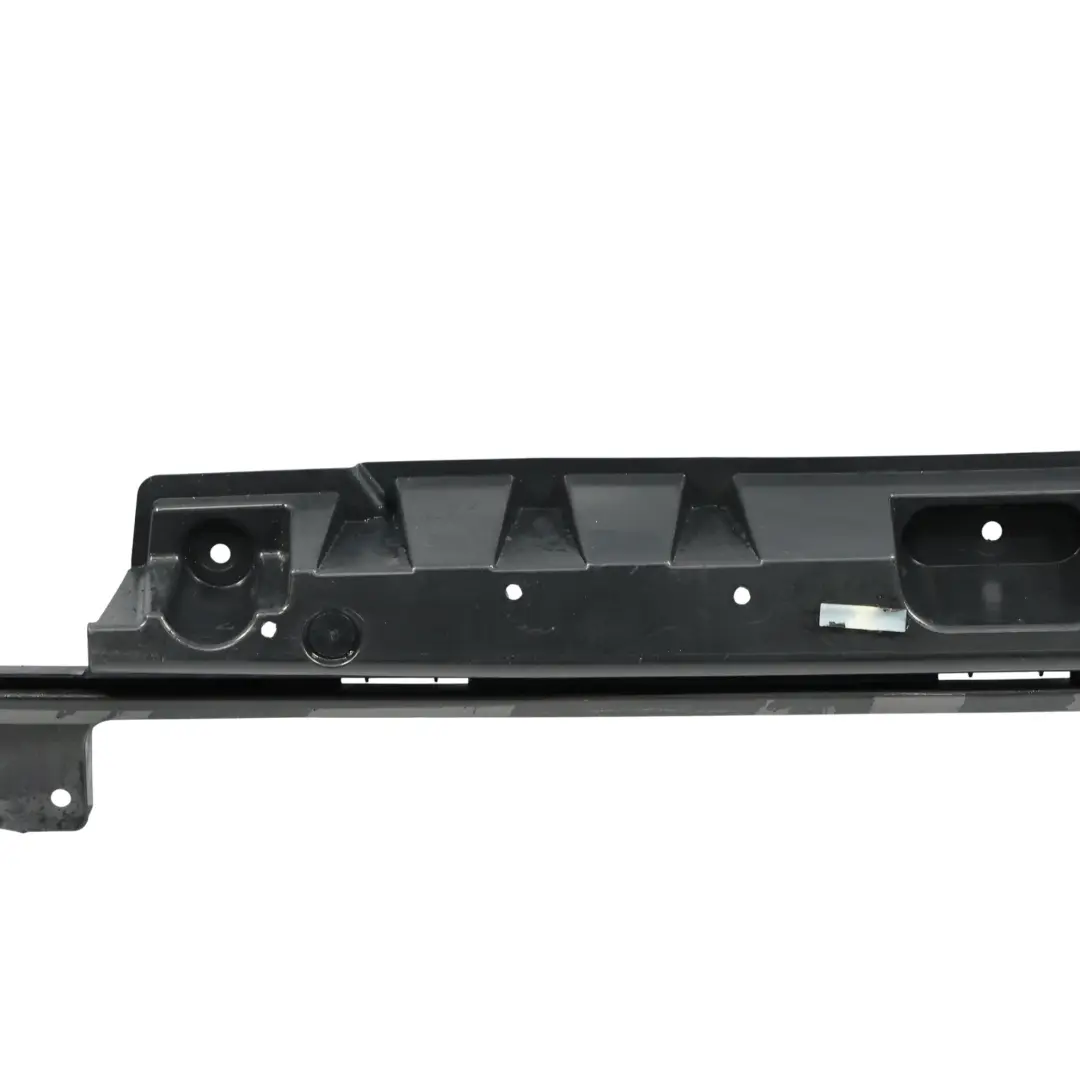 Staffa Centrale Paraurti Posteriore per Land Rover Range Rover L405 con numero di parte CK52-17B861-AC Land Rover Range Rover L405 Staffa Centrale Paraurti Posteriore - SKU CK52-17B861-AC - Numero di parte CK52-17B861-AC