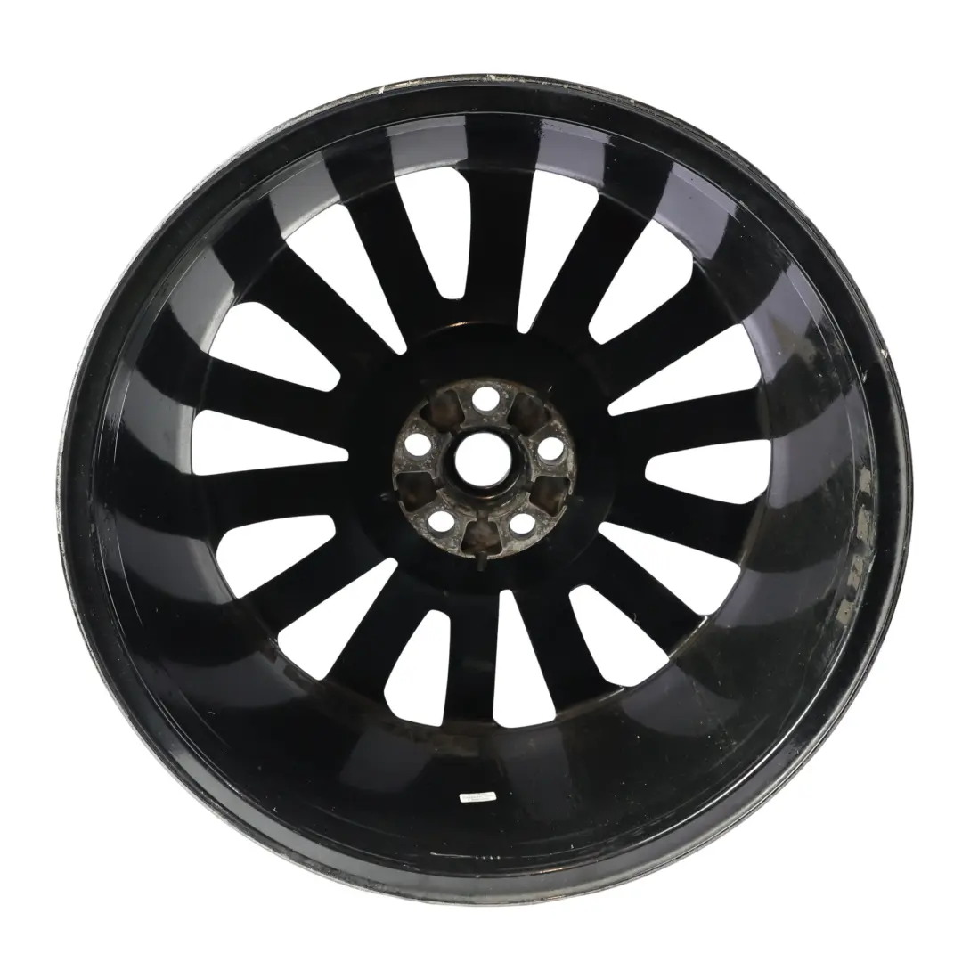 Alufelge Silber 22" 9.5J ET:49 pour Range Rover L405 à propos du numéro de pièce CK5M-1007-AB Range Rover L405 Alufelge Silber 22" 9.5J ET:49 - SKU CK5M-1007-AB-SL2 - Numéro de pièce CK5M-1007-AB