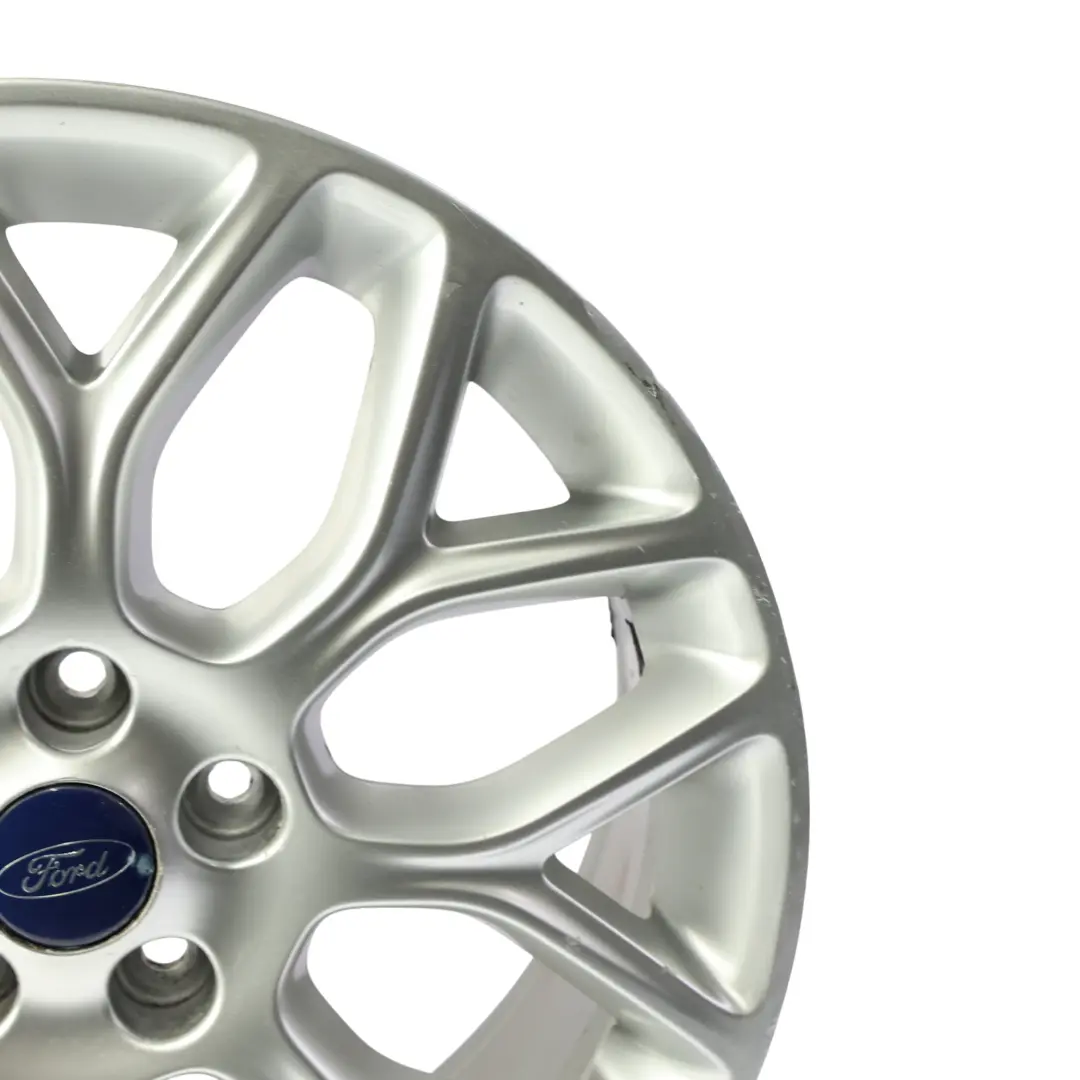MK3 Jante Alliage Borbet Argent 18" 8J ET55 5x108 pour Ford Focus à propos du numéro de pièce CM5J-GB Ford Focus MK3 Jante Alliage Borbet Argent 18" 8J ET55 5x108 - SKU CM5J-GB-SL3 - Numéro de pièce CM5J-GB