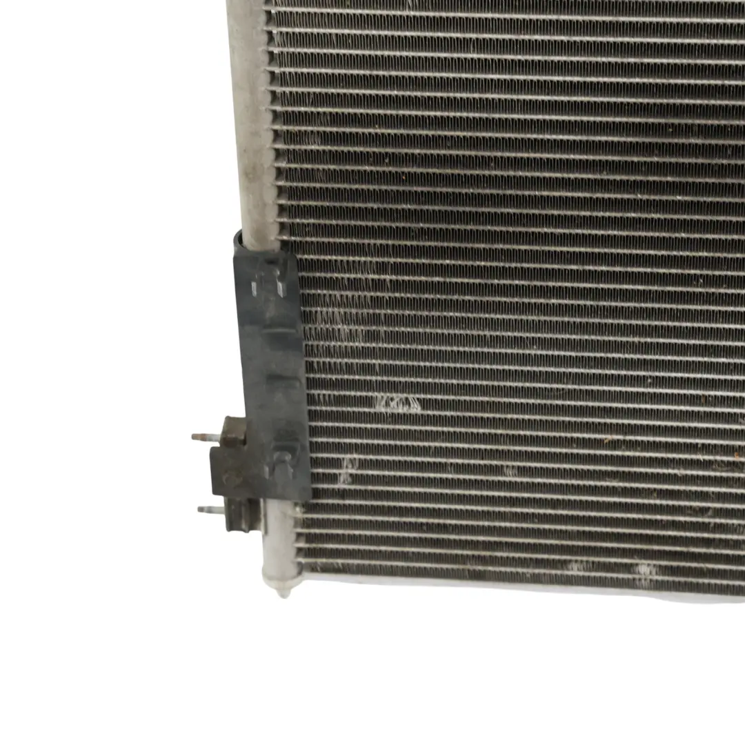 Range Rover Vogue L405 Condenseur Climatisation 4.4 Diesel CPLA-19C600-AE - SKU LR035791 - Numéro de pièce LR035791