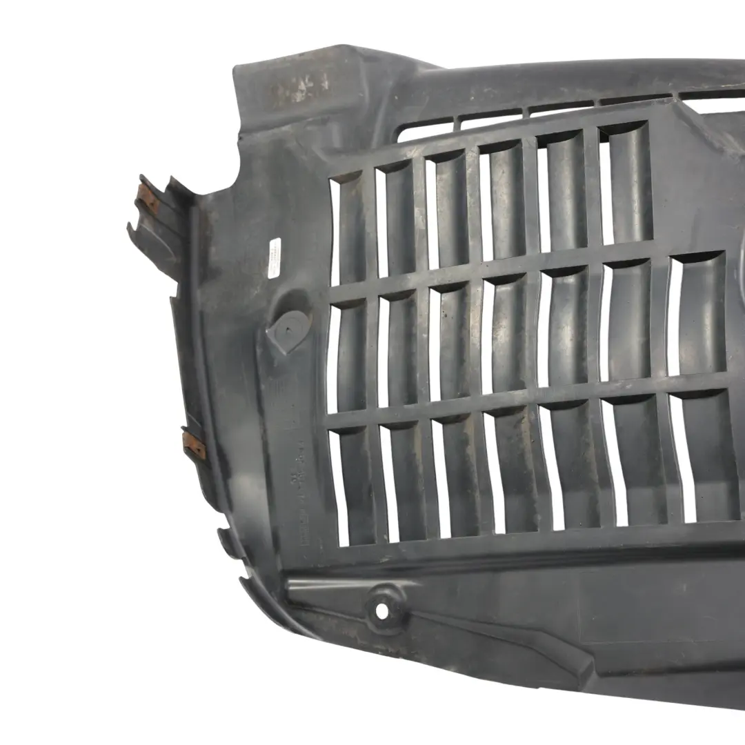 Arch Inner Splash Guard Front Left N/S CPLA-16A574-AE to Range Rover L494 Wheel with Part number LR033071 Range Rover L494 Wheel Arch Inner Splash Guard Front Left N/S CPLA-16A574-AE - SKU LR033071 - Part number LR033071