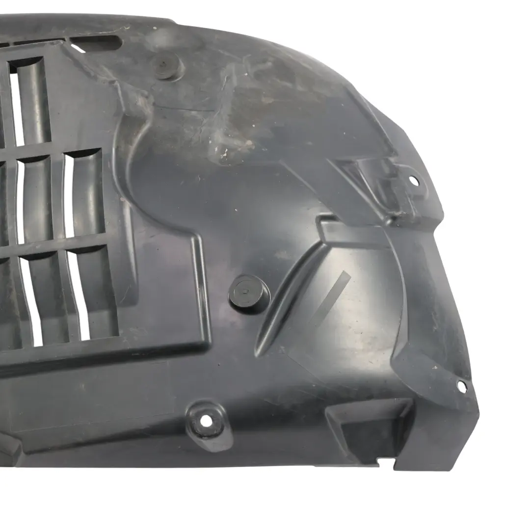 Arch Inner Splash Guard Front Left N/S CPLA-16A574-AE to Range Rover L494 Wheel with Part number LR033071 Range Rover L494 Wheel Arch Inner Splash Guard Front Left N/S CPLA-16A574-AE - SKU LR033071 - Part number LR033071