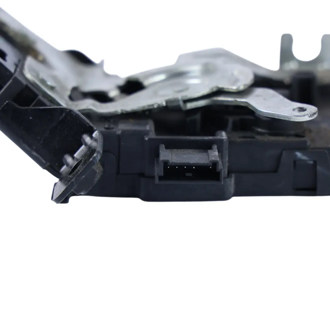 Zamek Klapy Bagażnika do Range Rover Sport L494 o numerze CPLA-442A66-AD Range Rover Sport L494 Zamek Klapy Bagażnika - SKU CPLA-442A66-AD - Numer Części CPLA-442A66-AD