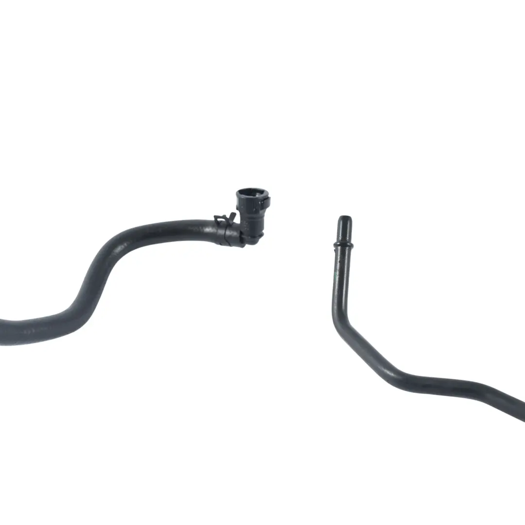 Tuyau Réservoir Direction Assistée 3.0 SDV6 FP pour Land Rover Range Rover Sport L494 à propos du numéro de pièce LR062128 Land Rover Range Rover Sport L494 Tuyau Réservoir Direction Assistée 3.0 SDV6 FP - SKU LR062128 - Numéro de pièce LR062128