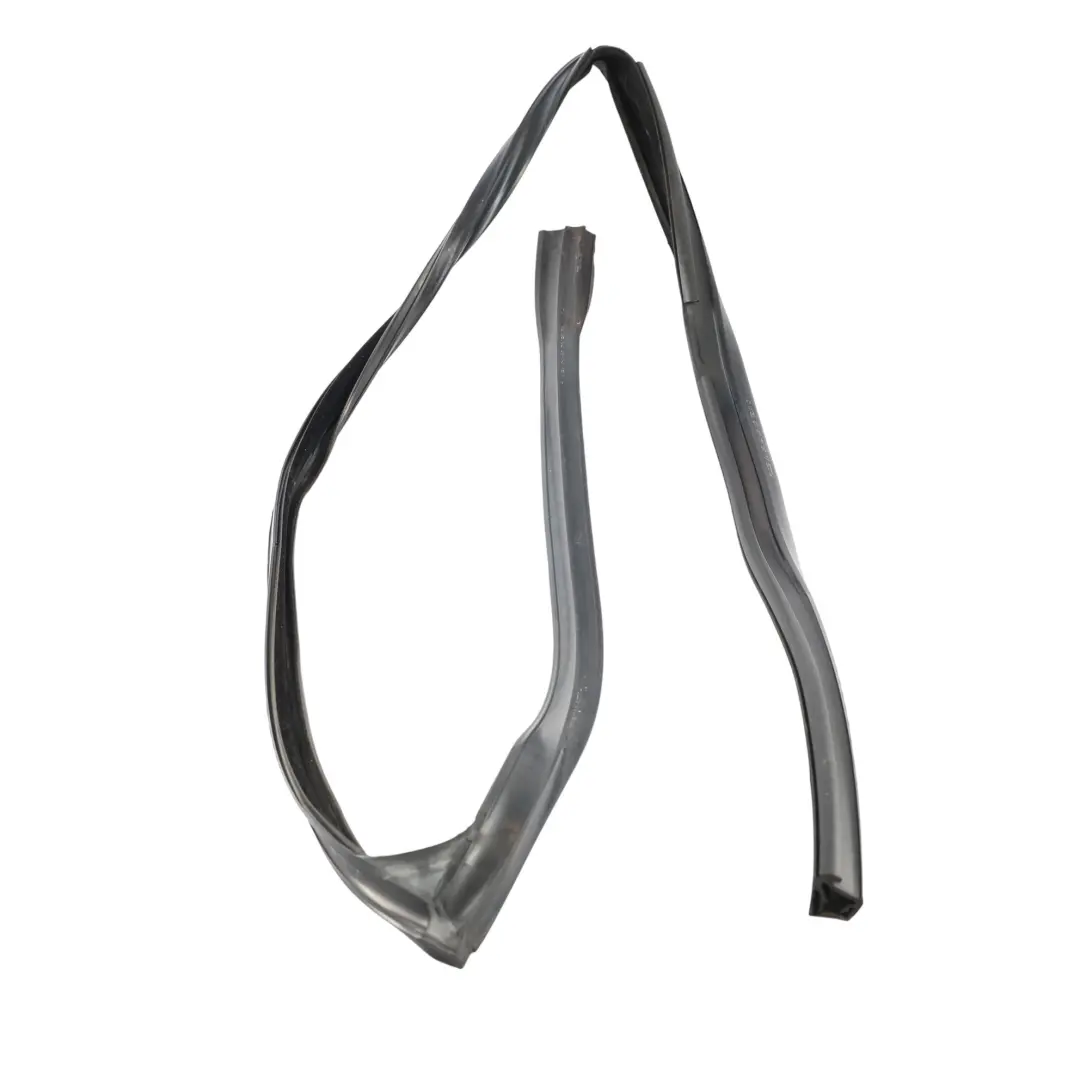 Junta Guía Luna Puerta Delantera Izquierda para Land Rover Range Rover L322 con número de pieza 3H4Z-7821548-AA Land Rover Range Rover L322 Junta Guía Luna Puerta Delantera Izquierda - SKU CUC500030 - Número de pieza 3H4Z-7821548-AA